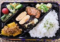 夏野菜のカルシウムアップミルク弁当